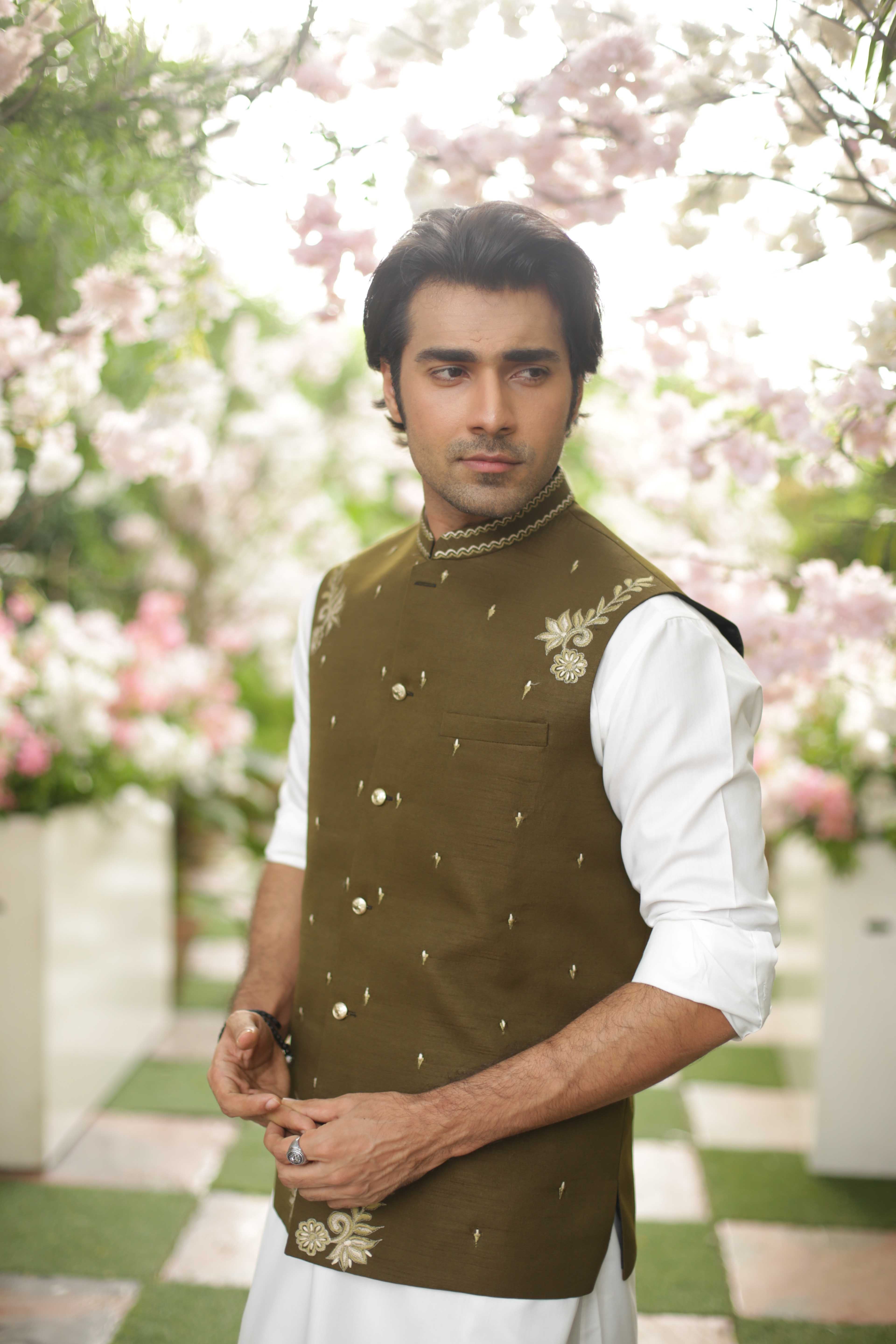 ER WC 2006 Olive Green Emb WaistCoat
