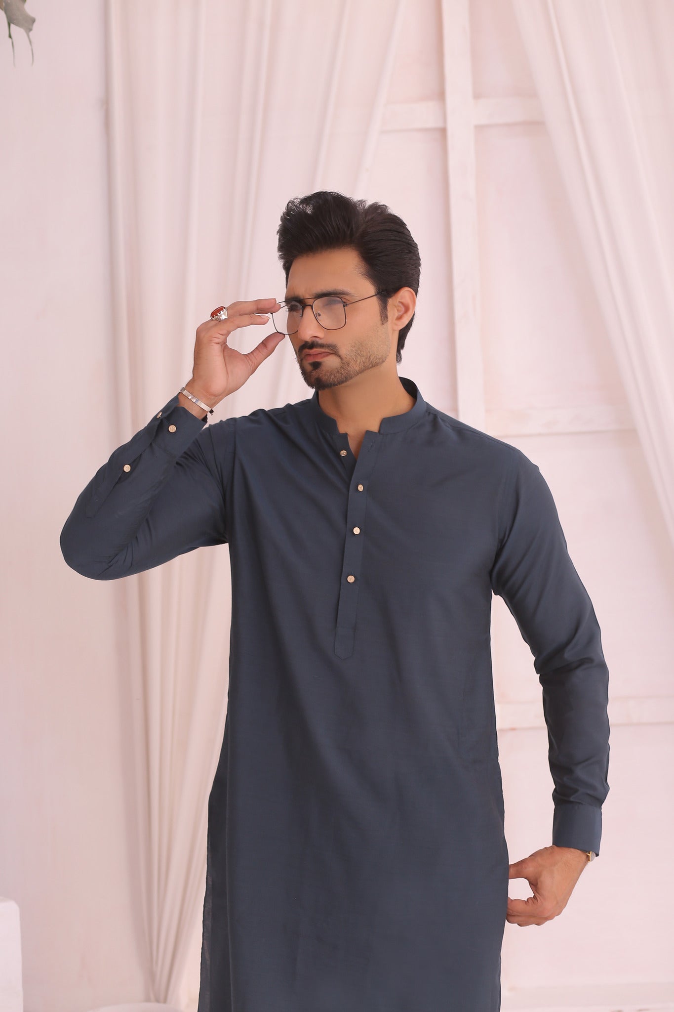 men's kurta and jeans