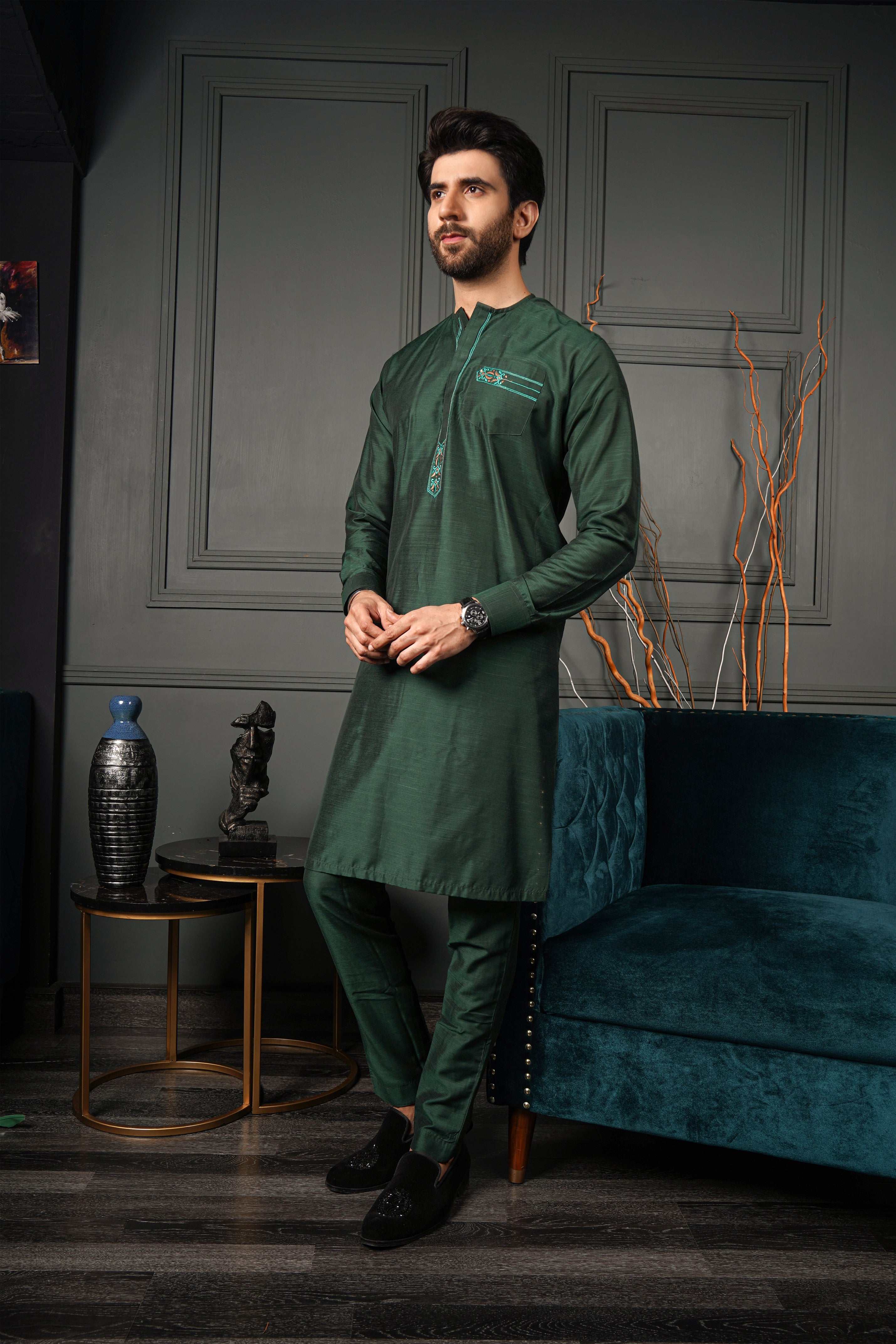 ER 579 Dark Green Cotton Silk Crew Neck Collar Embelished With EMmbroidery on Pockets