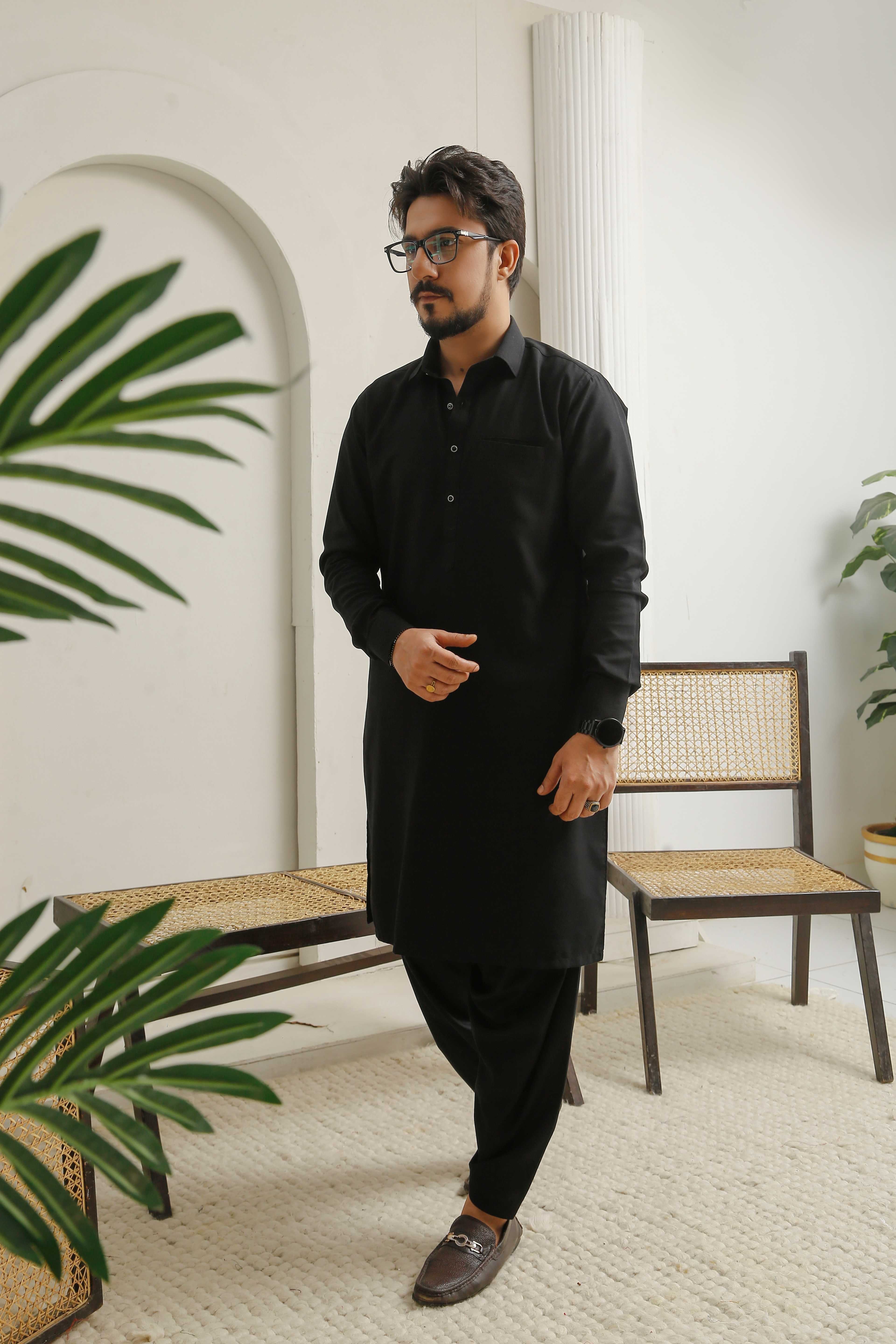 Men's Shalwar Kameez | Luxury Pakistani Clothing Men's Shalwar Kameez | Luxury Pakistani Clothing