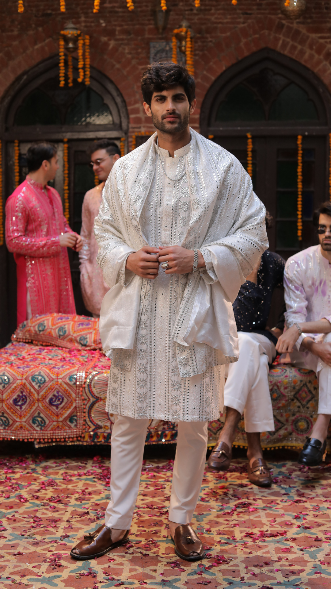 MR 89 White Men’s Chanderi Kurta