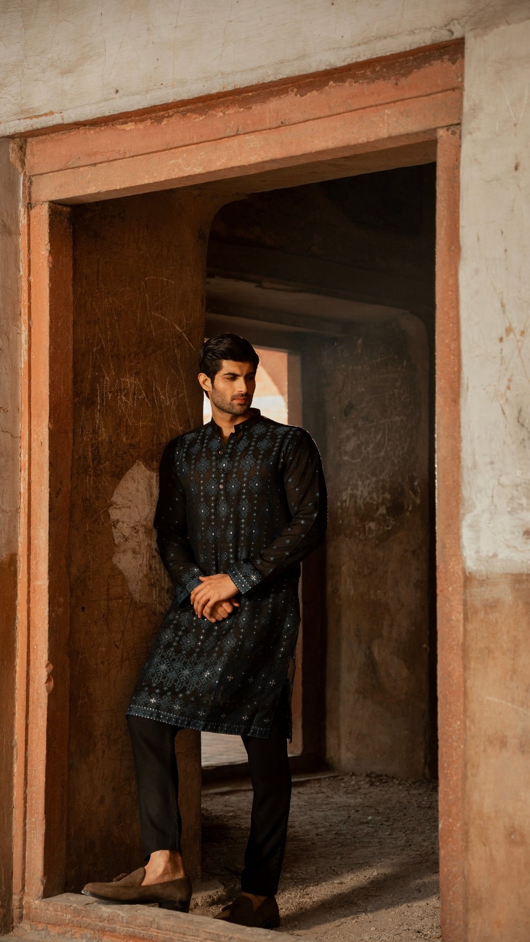 ER 666 Black & Navy Desging Kurta For Men