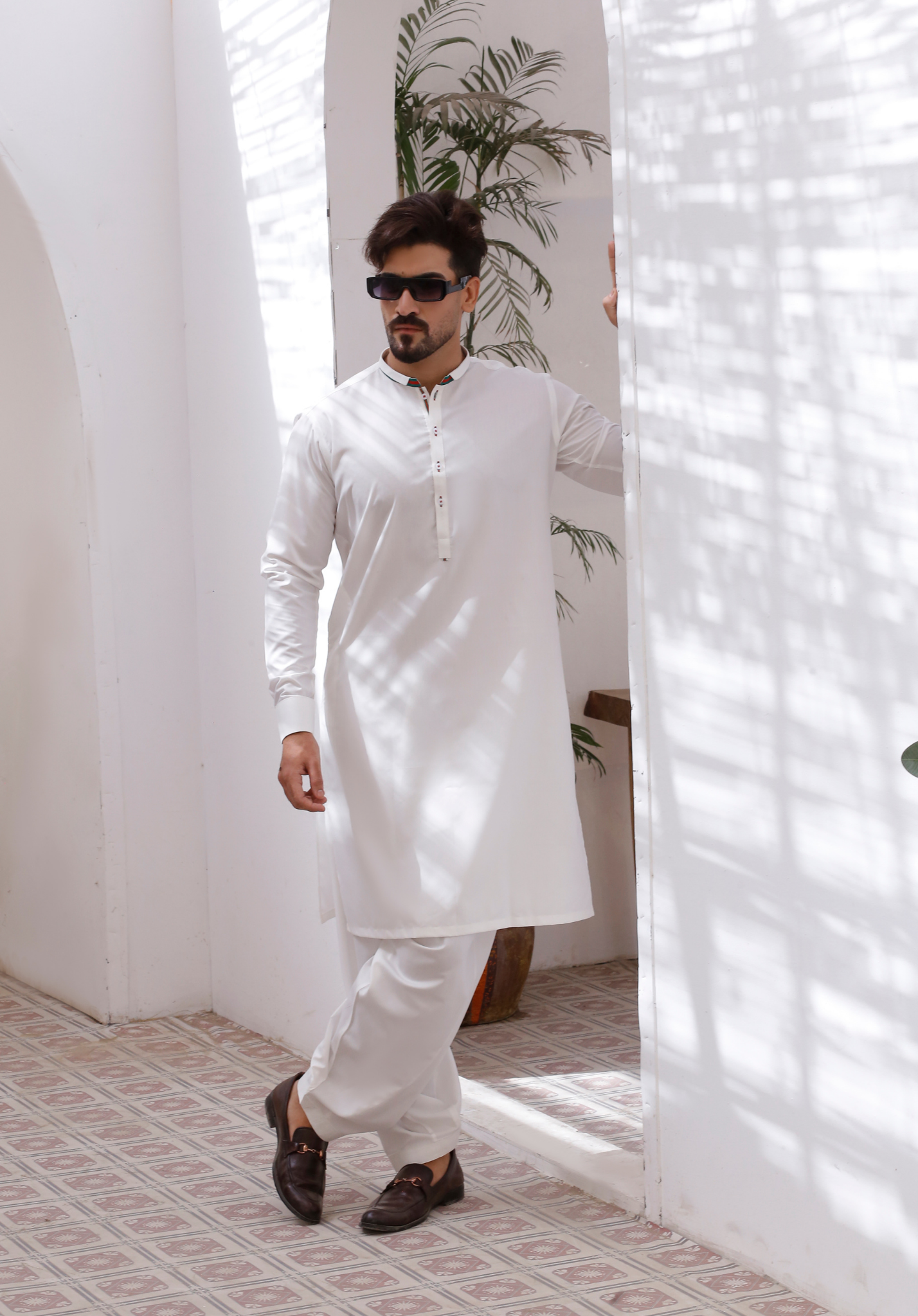 ER 790 White Shalwar Kameez