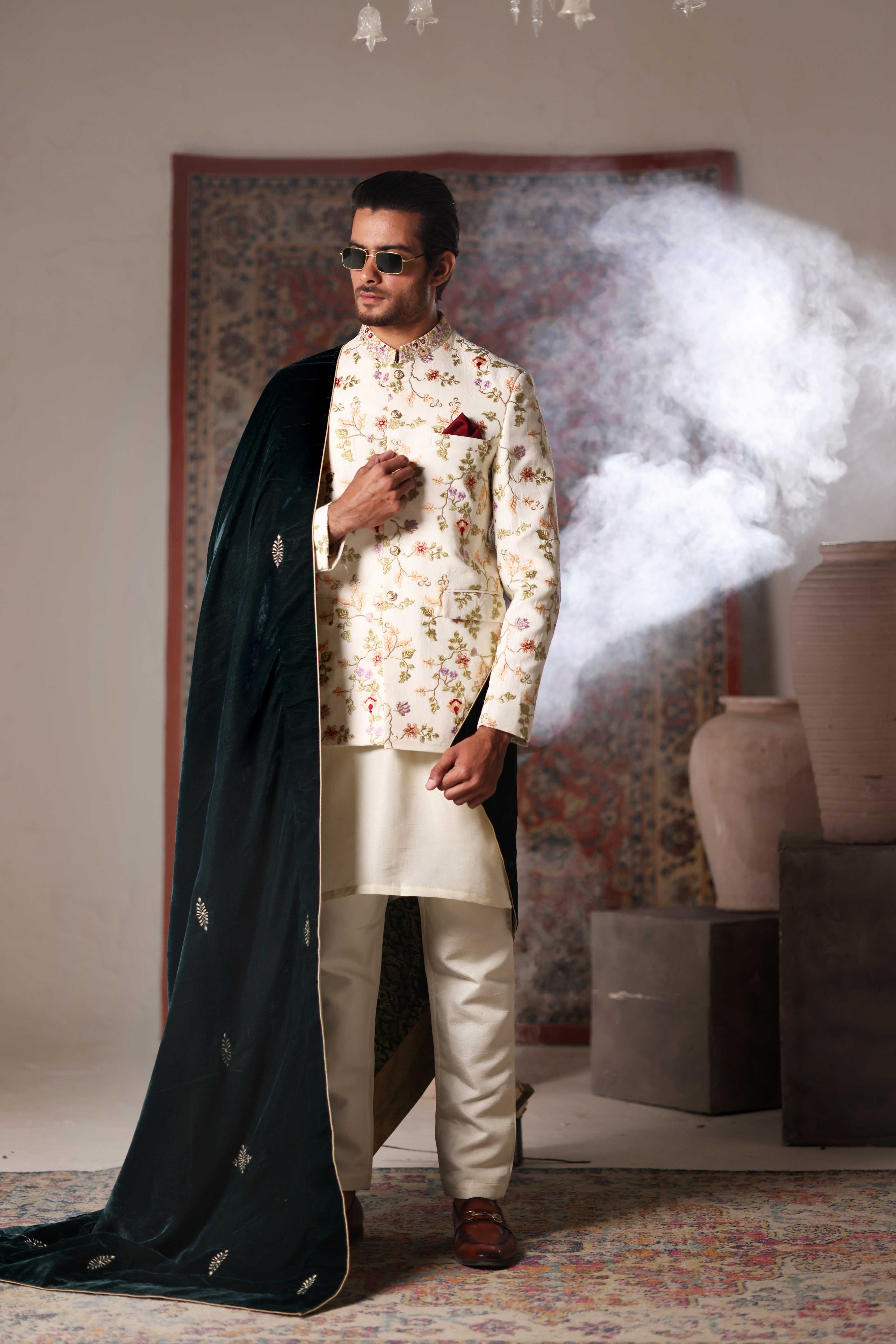 ER 3020 Emb Prince Coat