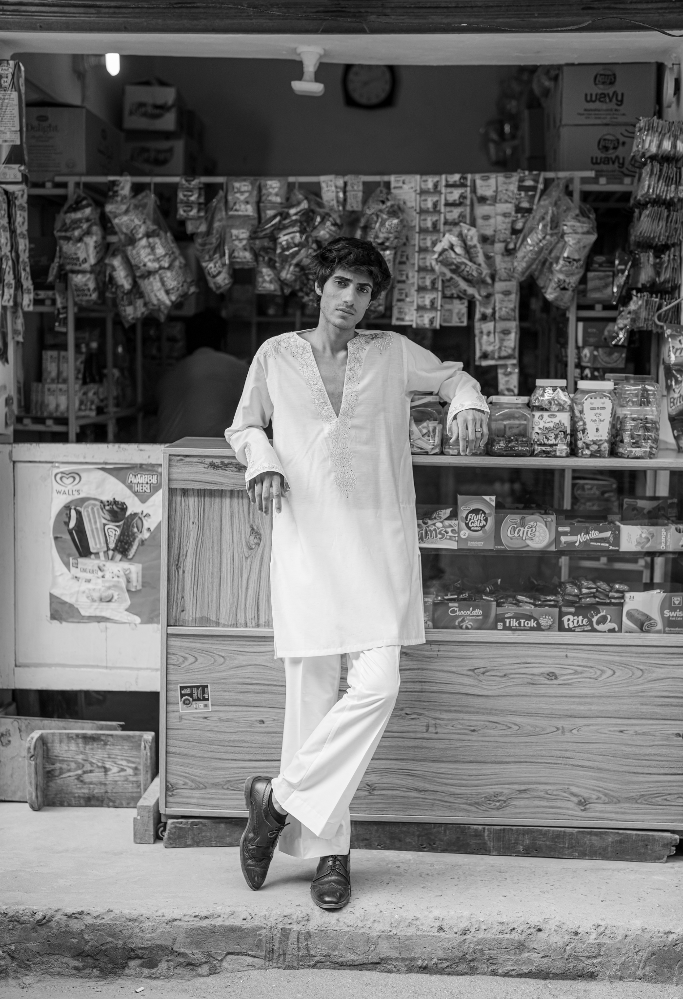 CK 752 White Embroidered Kurta With Farshi Shalwar