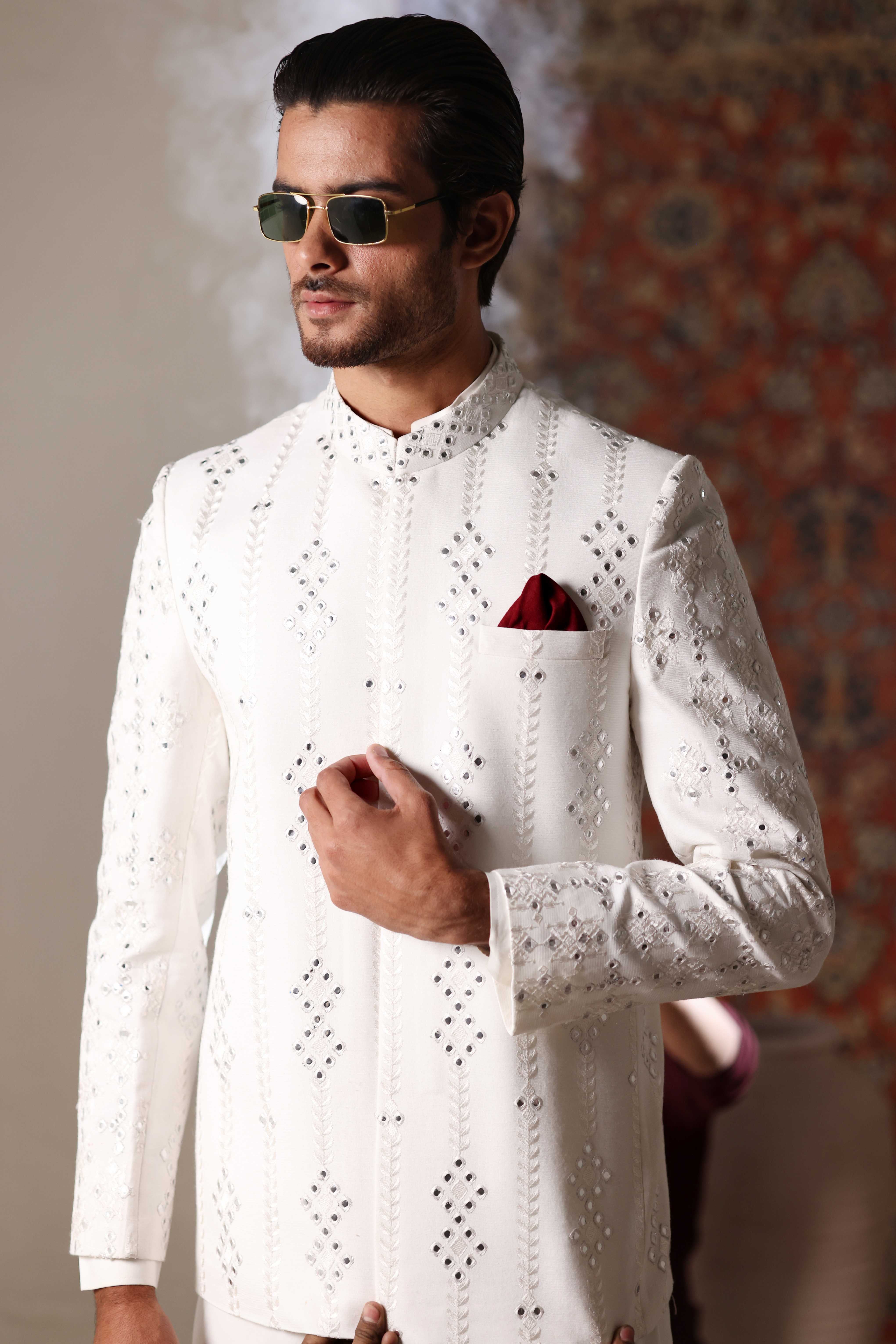 ER 3021 White Prince Coat