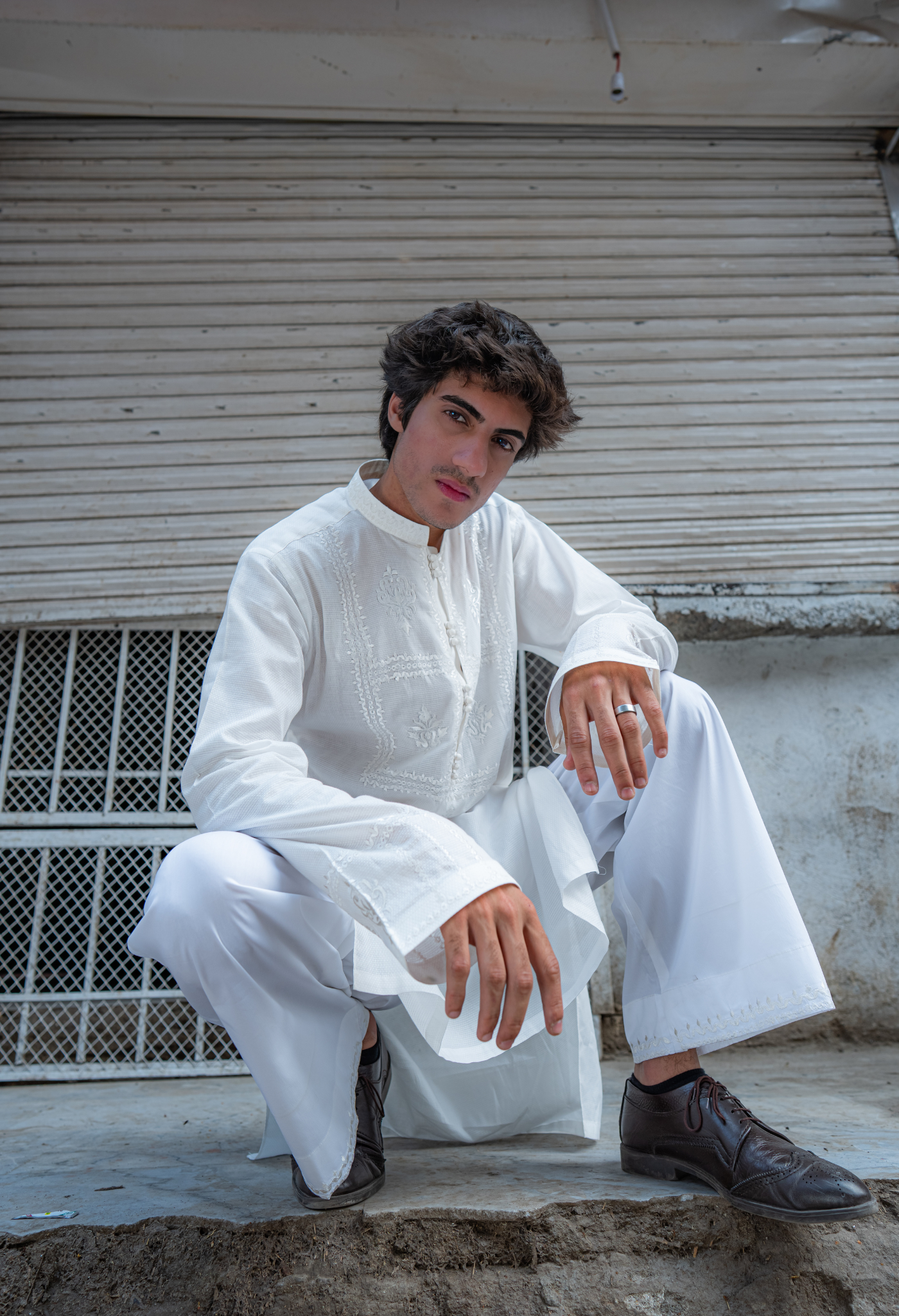 CK 752 White Embroidered Kurta With Farshi Shalwar