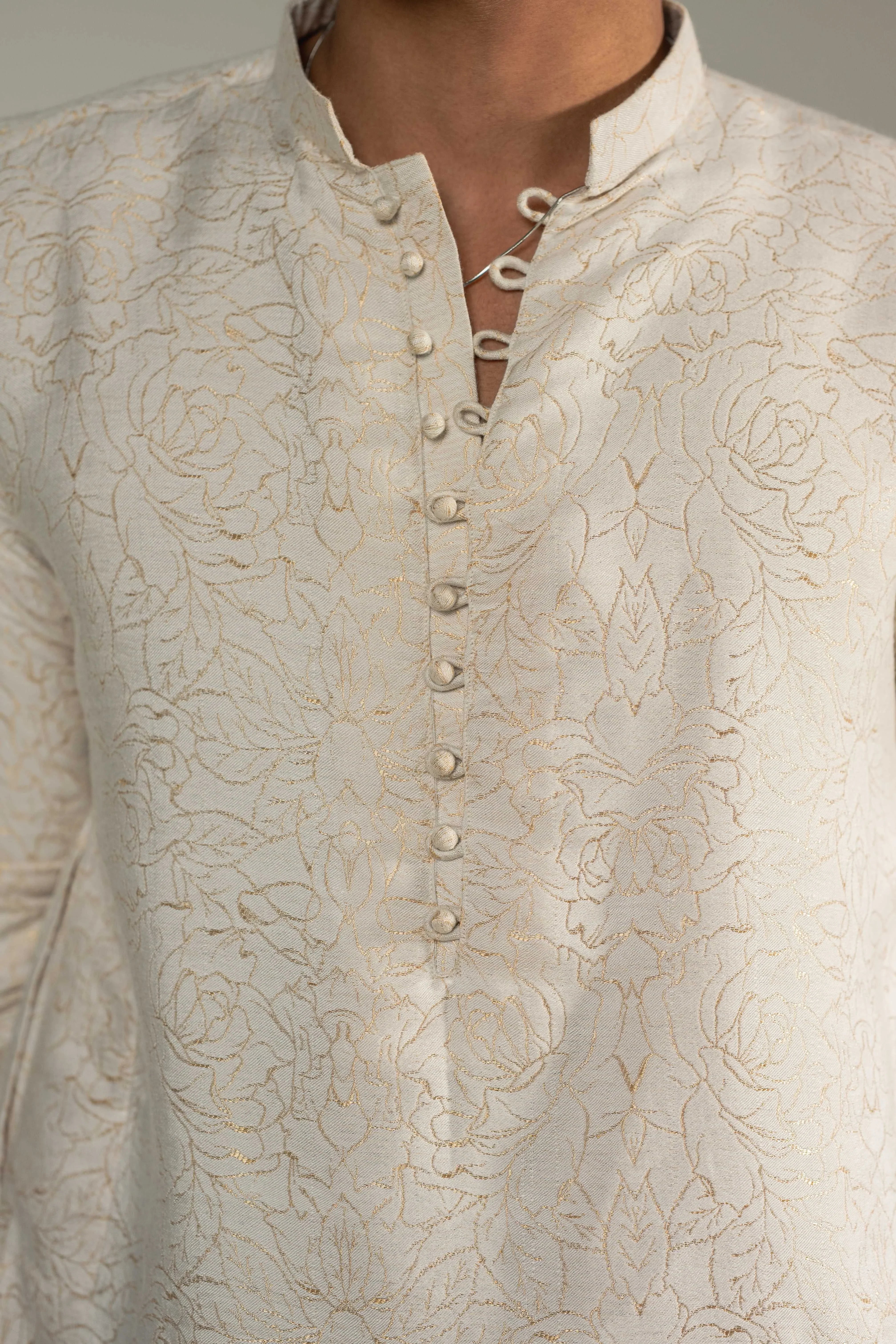 CK 762 White Chikankari Kurta