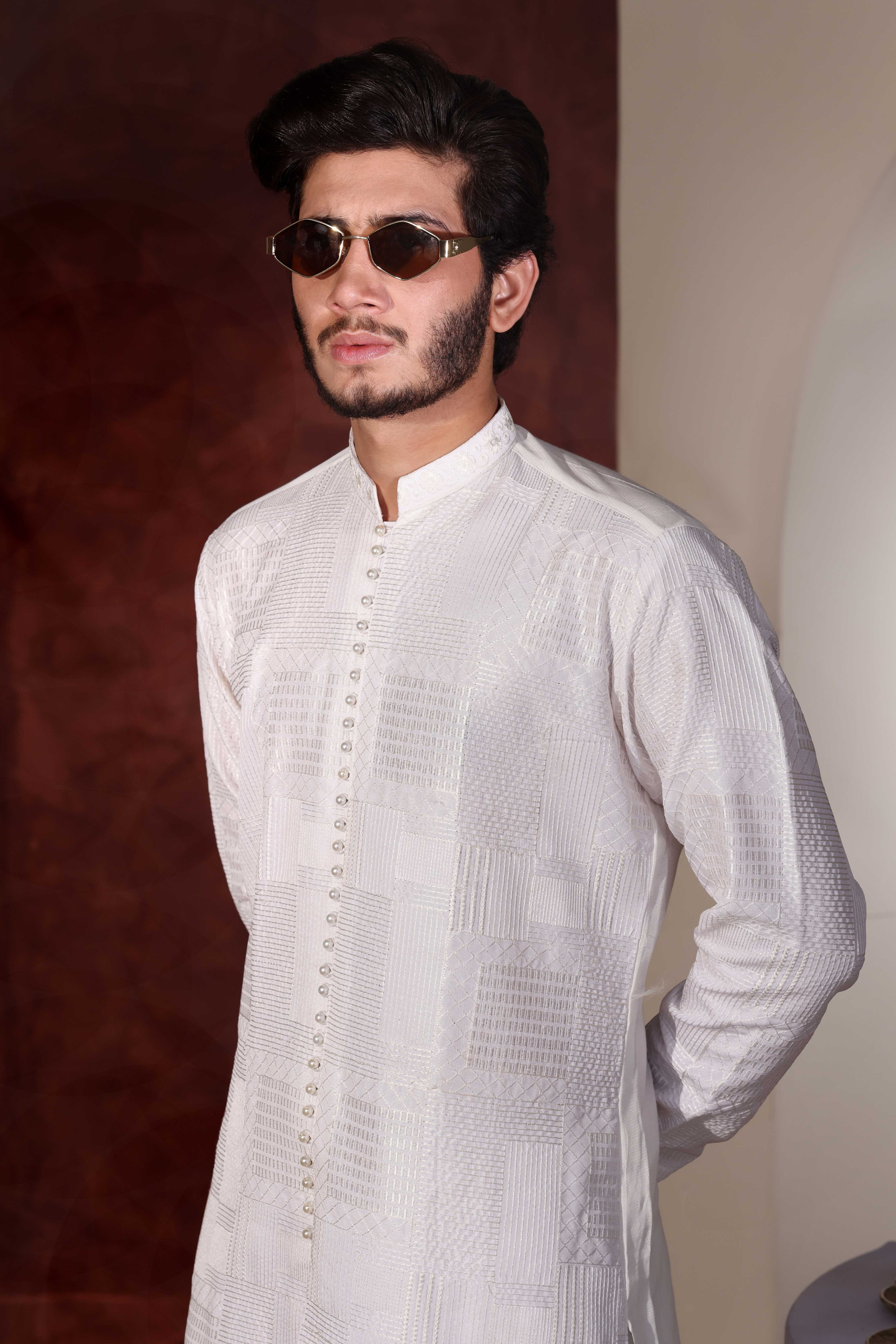 CK 760 White Chikankari Kurta