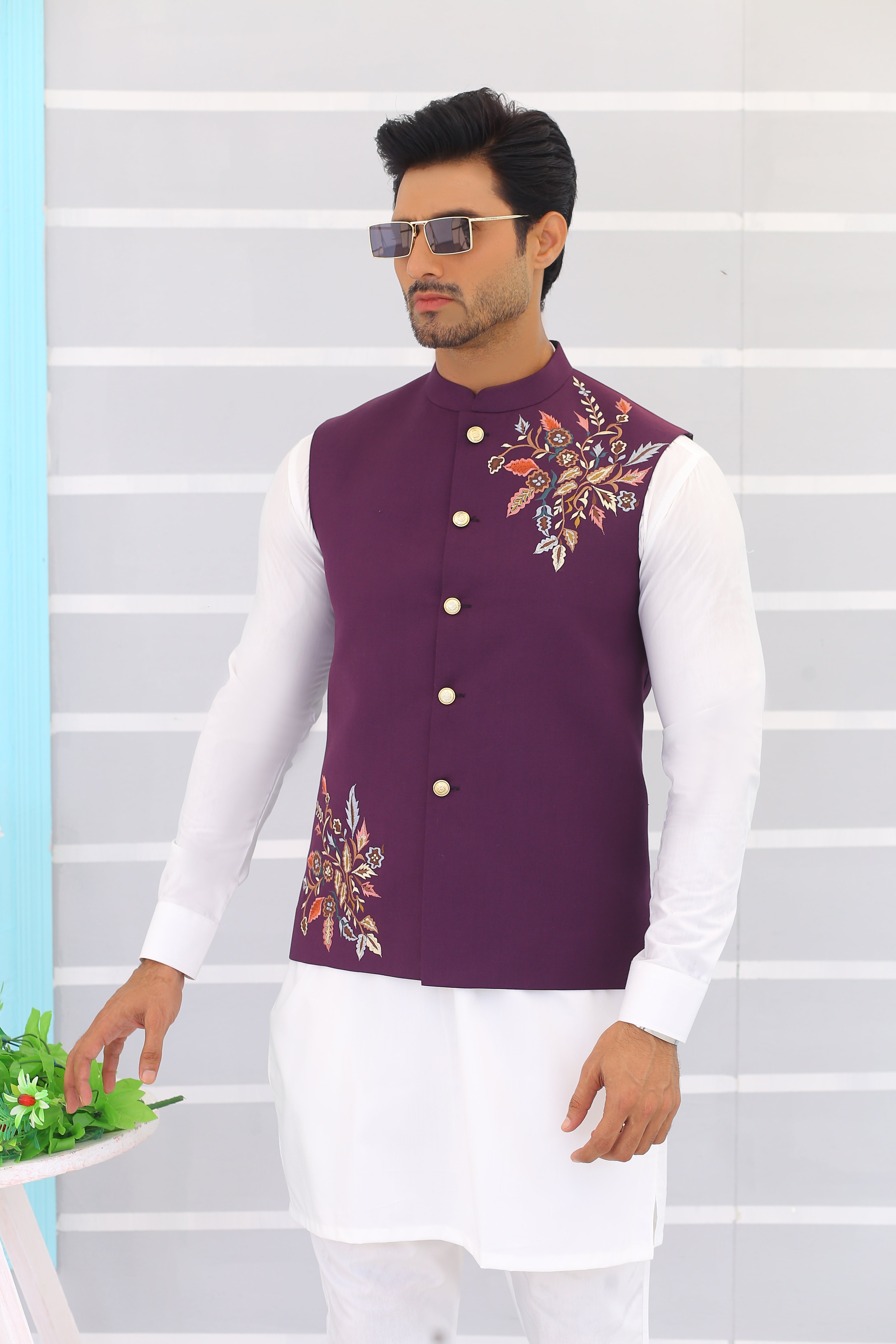 ER WC 1063 Lavender Embroidery Waistcoat