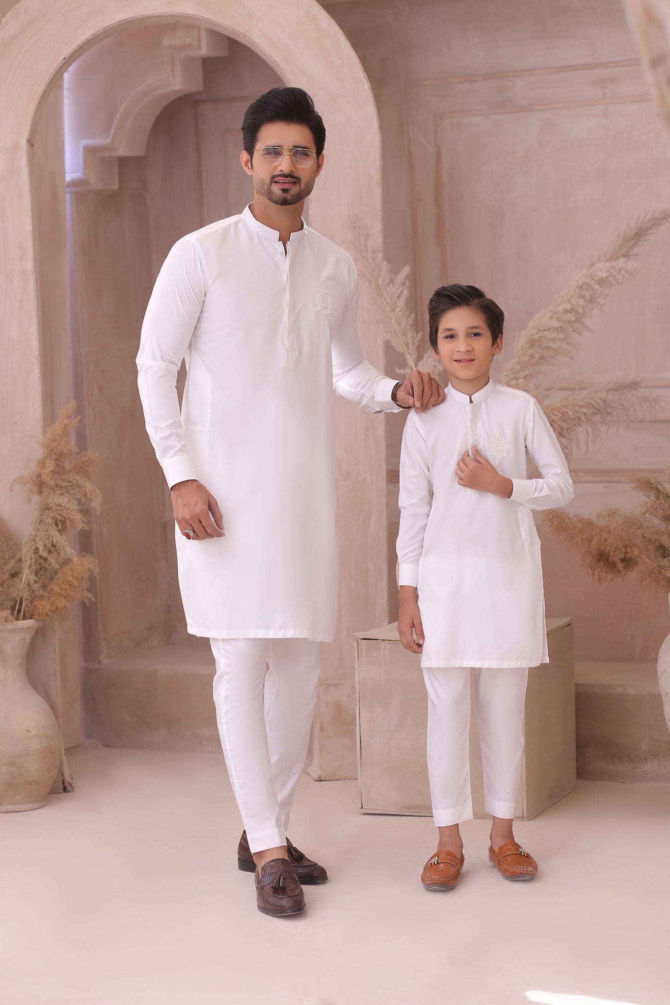 ER FS 8 Father And Son White Kurta