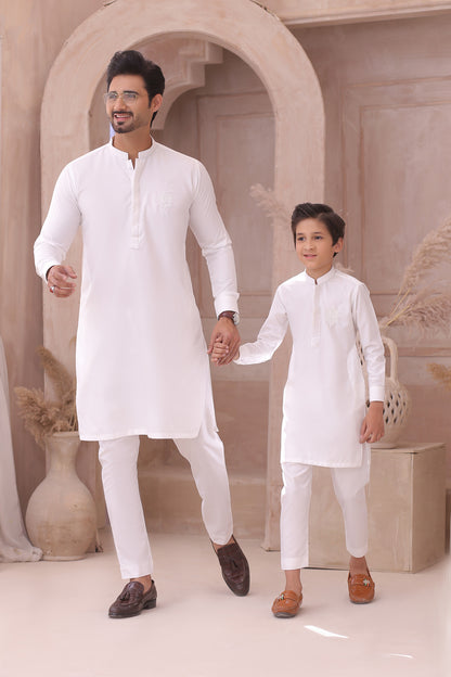 ER FS 8 Father And Son White Kurta