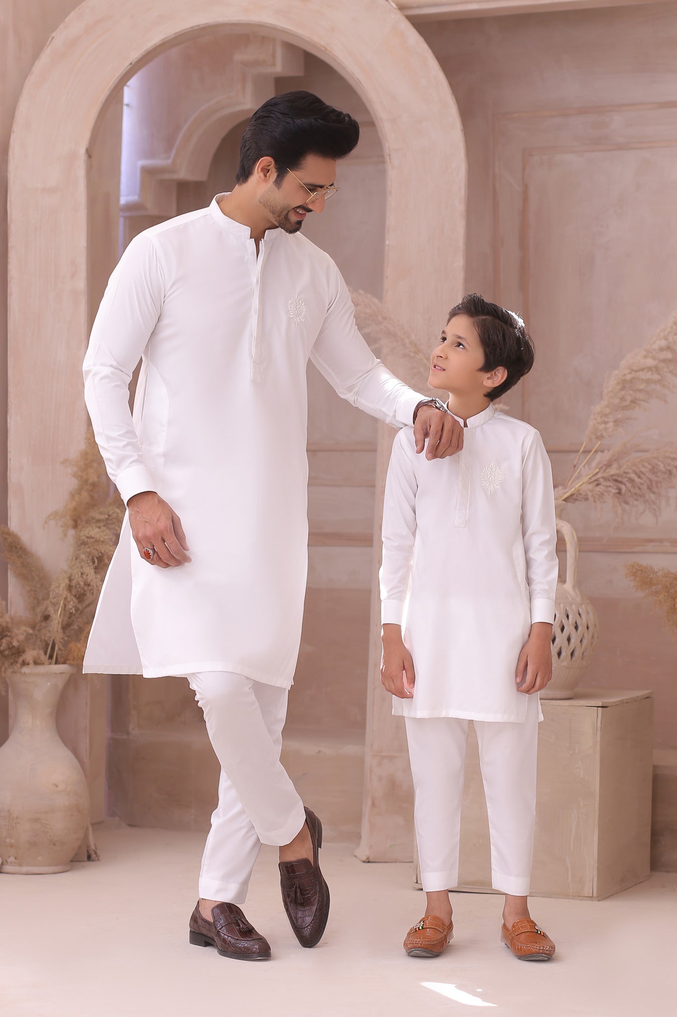 ER FS 8 Father And Son White Kurta