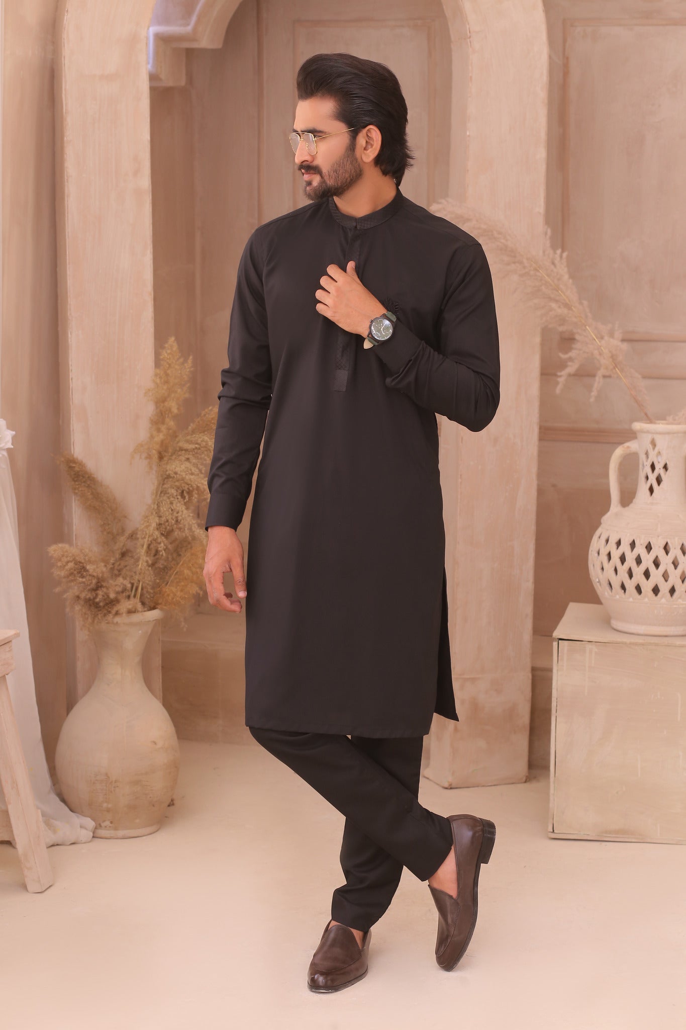 ER 706 Black Gents Pajama Kurta