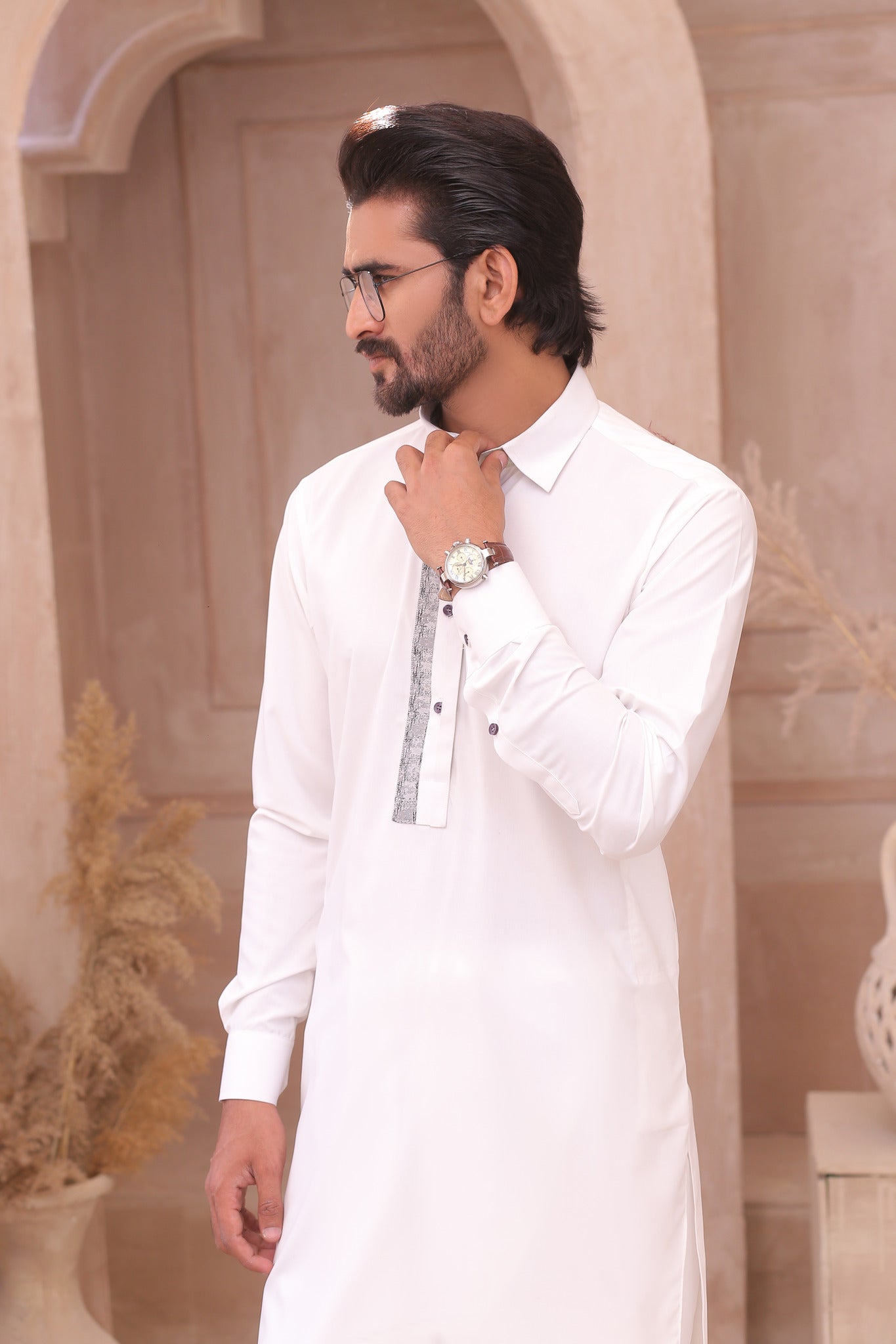 ER 698 White Shalwar Kameez For Man