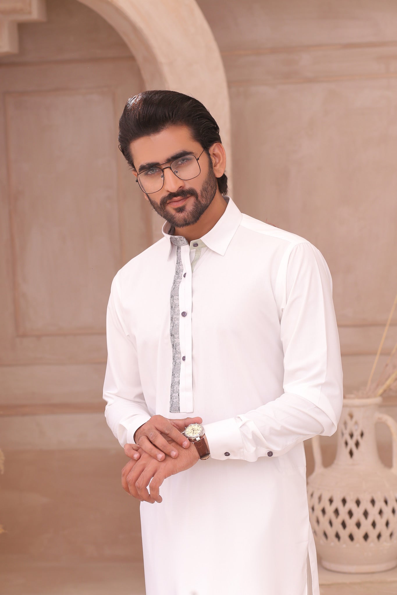 ER 698 White Shalwar Kameez For Man