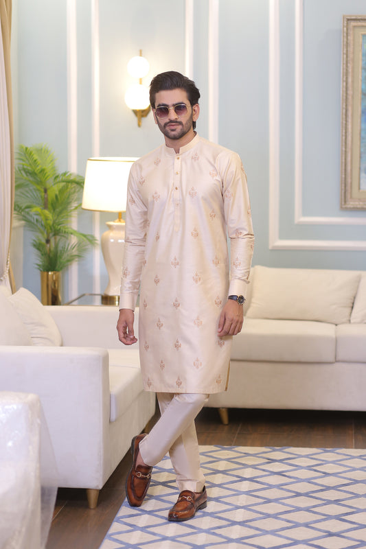 CK 710 Kurta Pajama Man