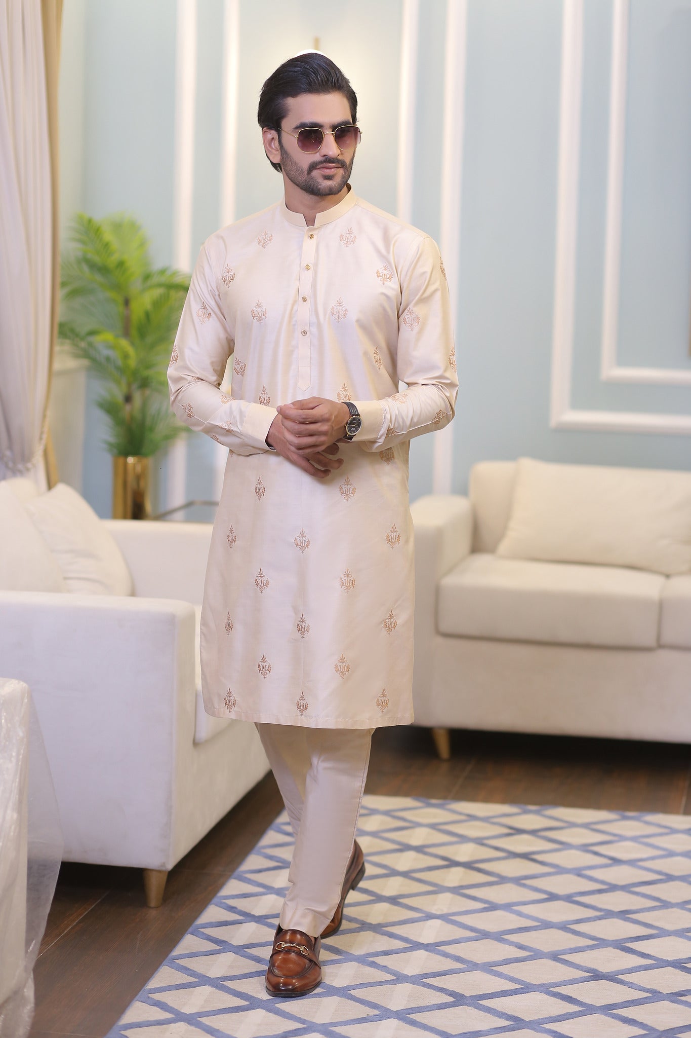 CK 710 Kurta Pajama Man