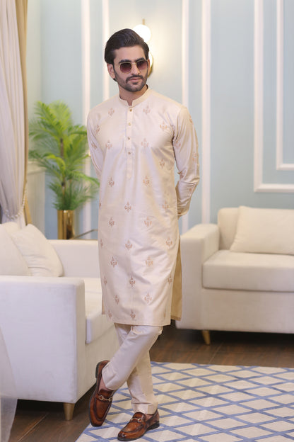 CK 710 Kurta Pajama Man