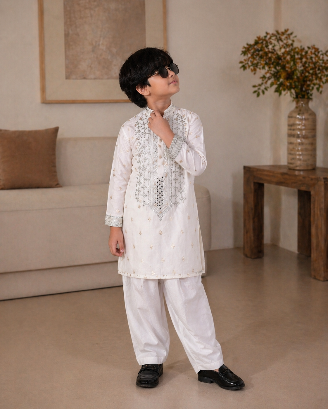 Stylish mirror work kurta Pakistan family wear