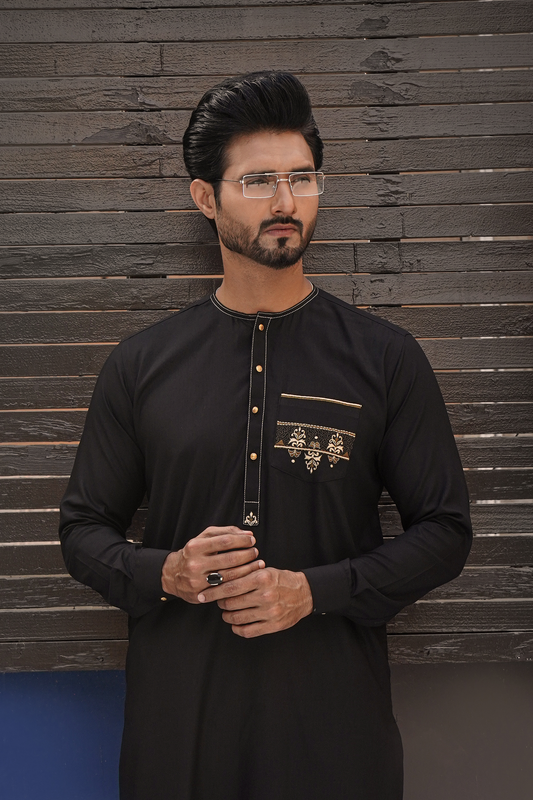 ER 582 Pocket Embroided Black Crew Neck kurta Pajama