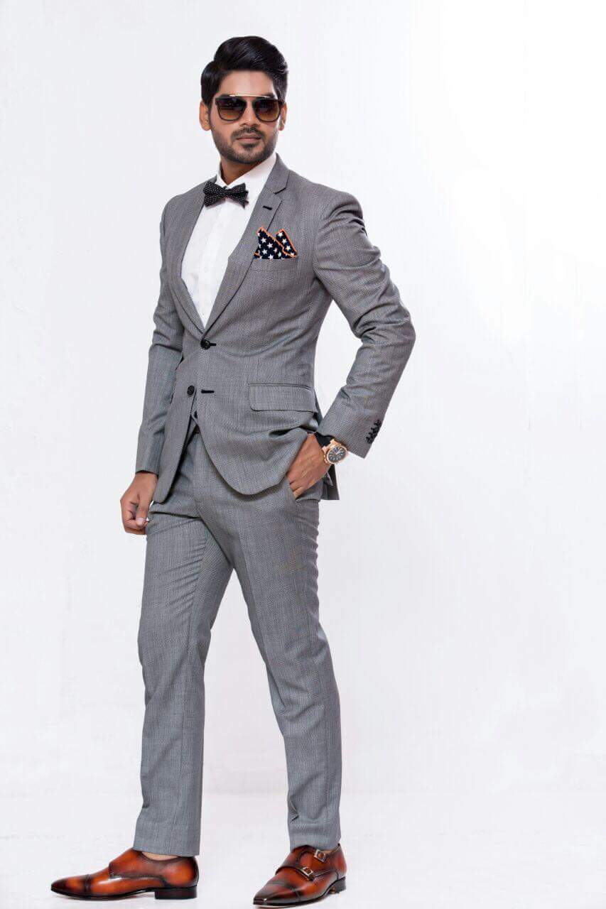 Elegant Two-Piece Grey Slim Fit Suit for Men - Classic and Refined