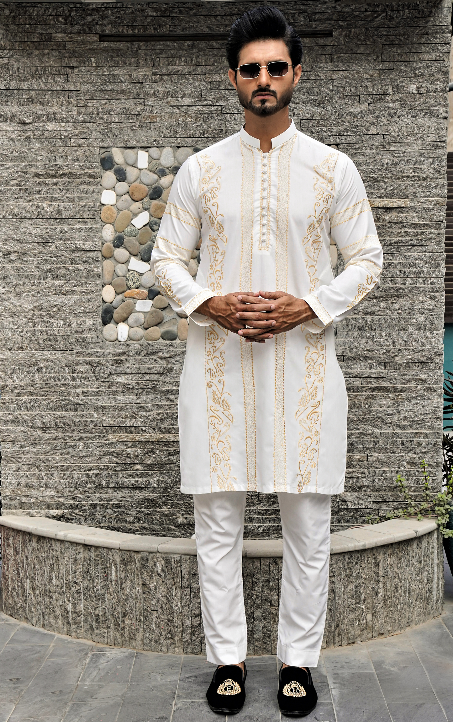 ER 585 White Kurta Pajama With Gold Embroidery