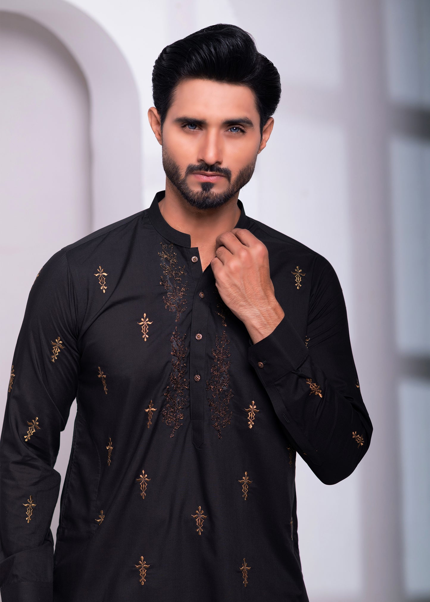 ER EMB 537 Black Ethinic Block Embroided Kurta Pajama