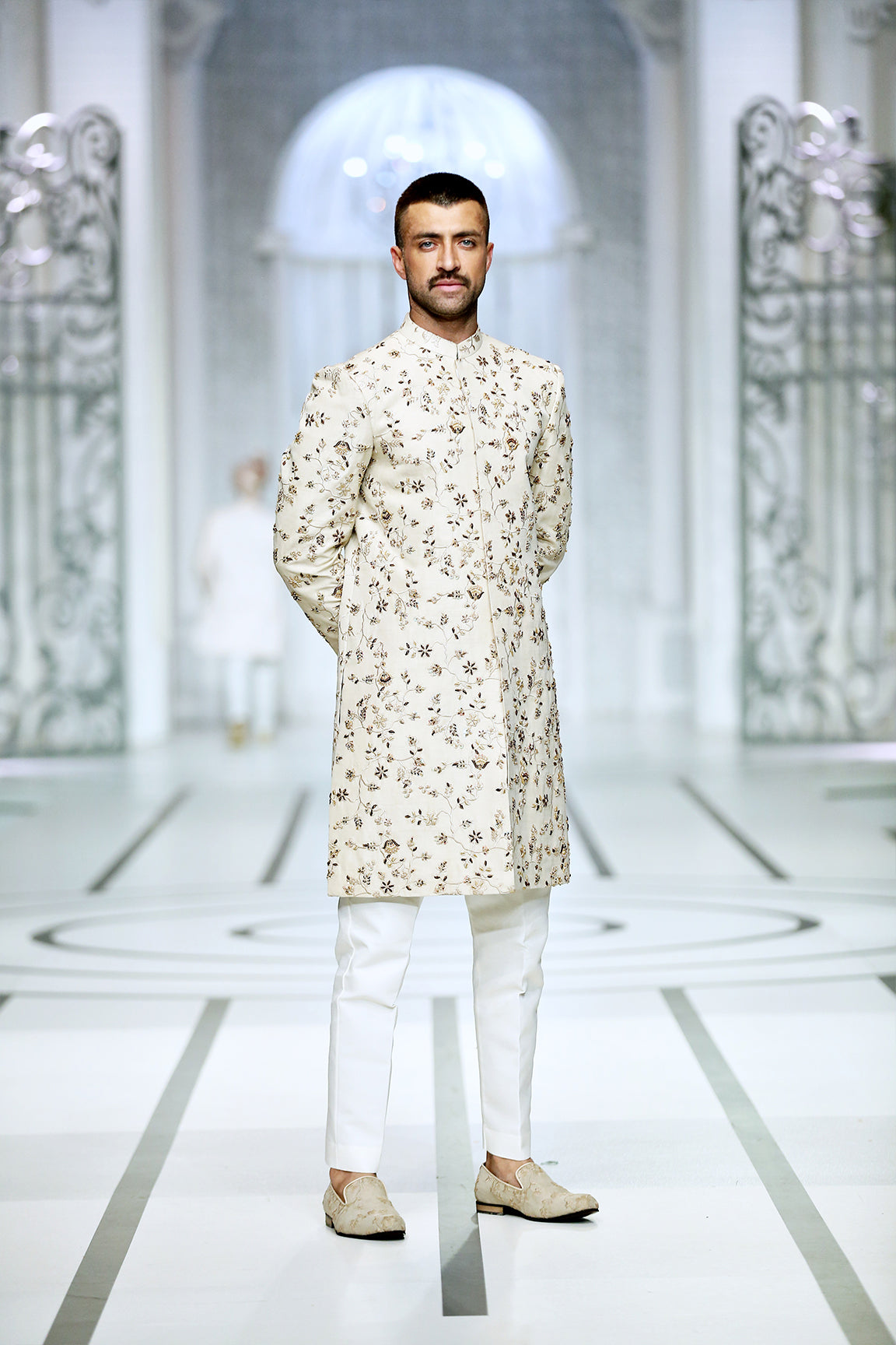 sherwani for groom pakistan