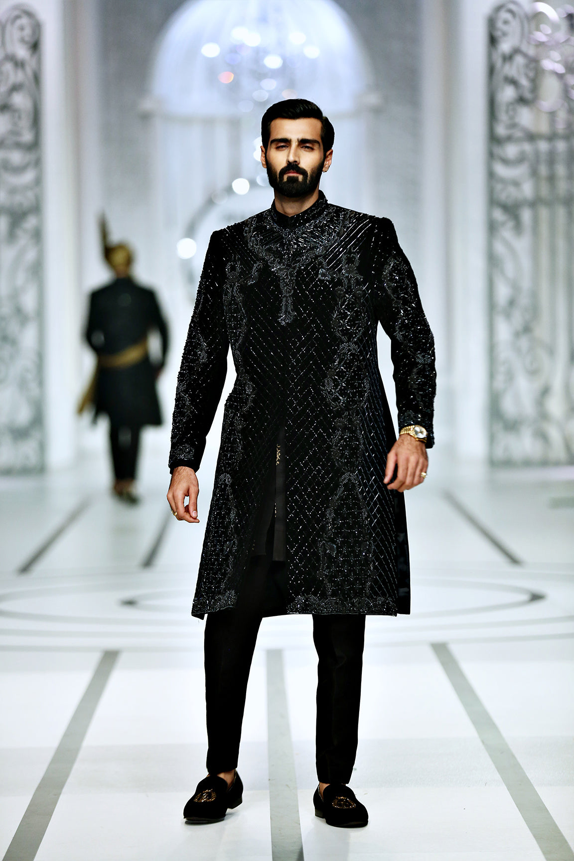 BCW 41: Hand-Worked Lehri Black Solitaire Sherwani - Elevate Your Wedding Style with Pure Shine