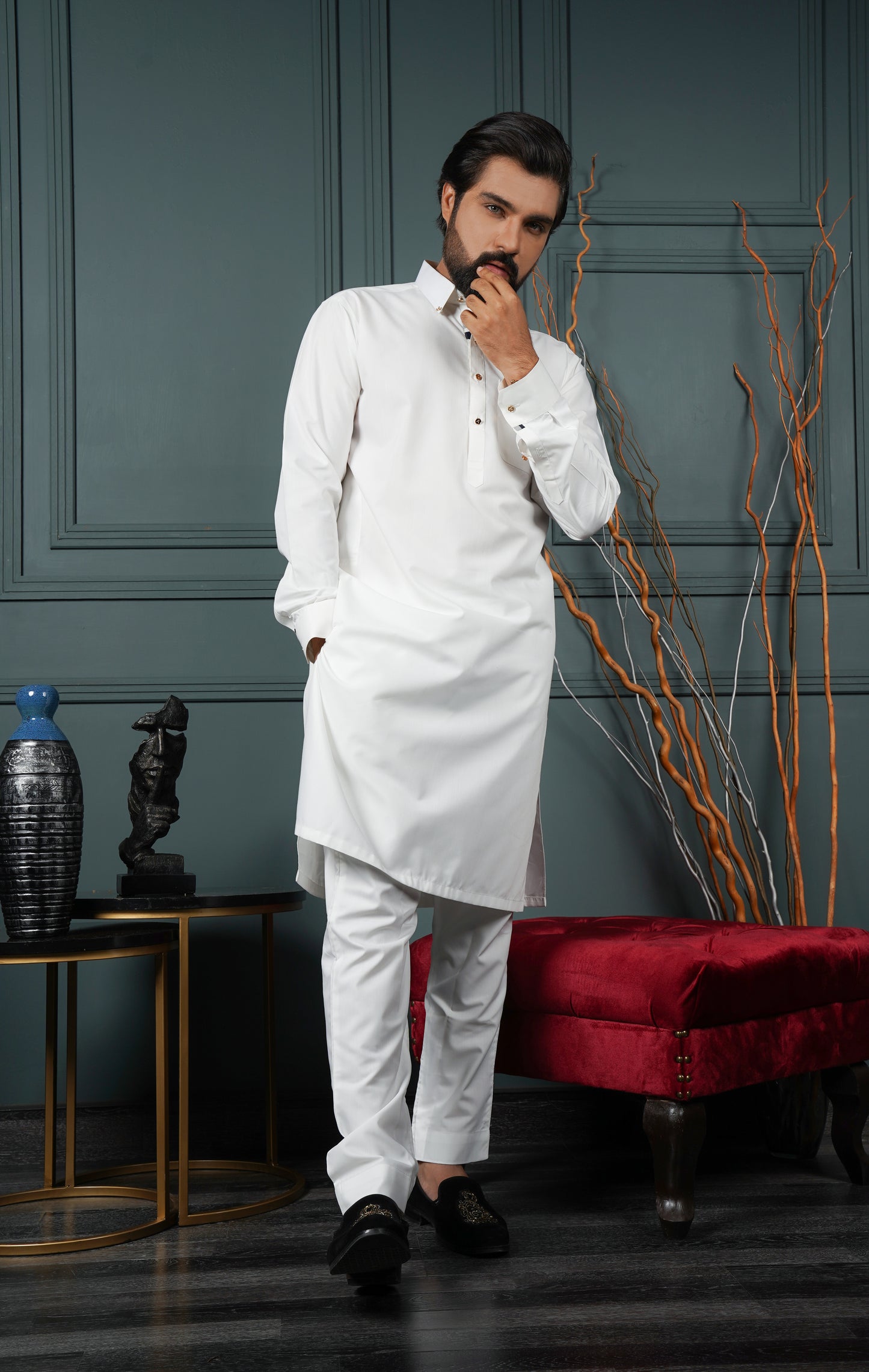 ER 576 White Shirt Collar Kurta Pajama