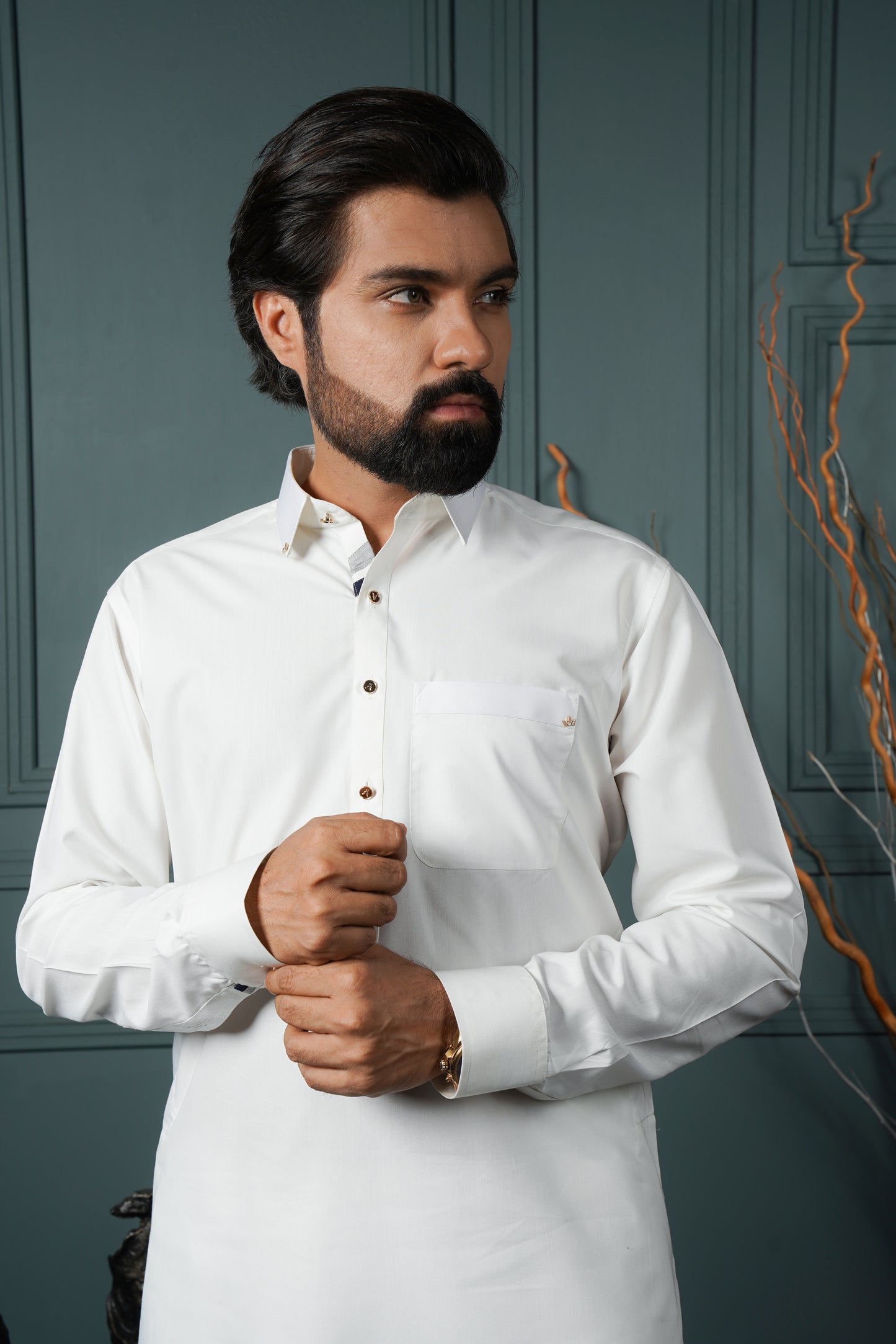 ER 576 White Shirt Collar Kurta Pajama