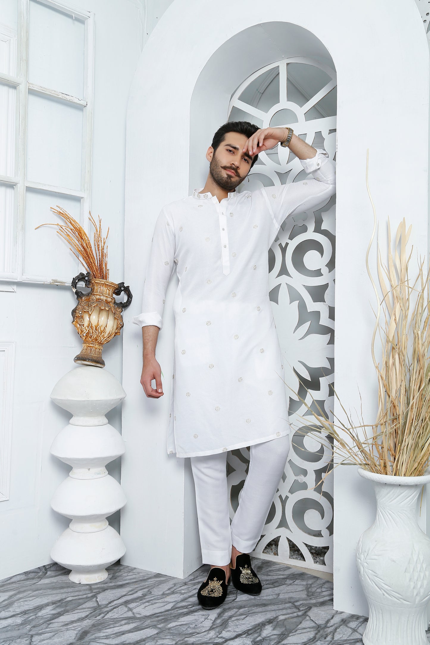 ER 507 White Kurta Pajama